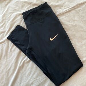 NIKE Leggings